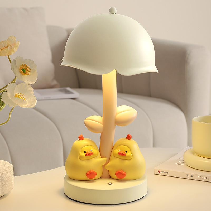 Bedside Table Cute Night Light Table Lamp Bedroom Study Desktop Decoration Resin Ornament Best Friend Birthday Gift