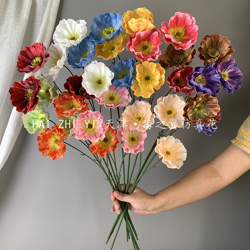 3D printing simulation of 3-headed poppies