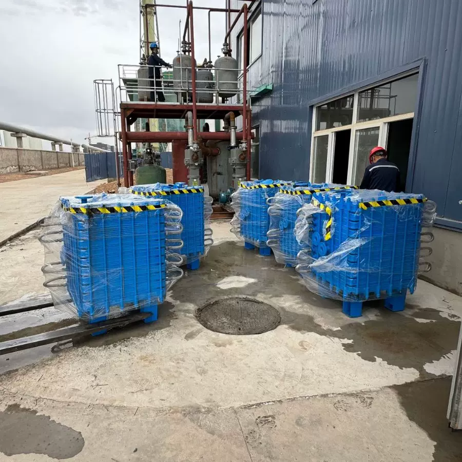 厂家直销方形平板搪瓷片式冷凝器，质保期24个月，高效，稳定