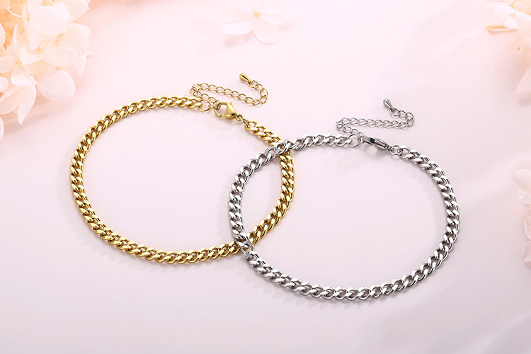 Fashion simple stainless steel Cuban chain anklet 18K gold female foot ornament wholesale