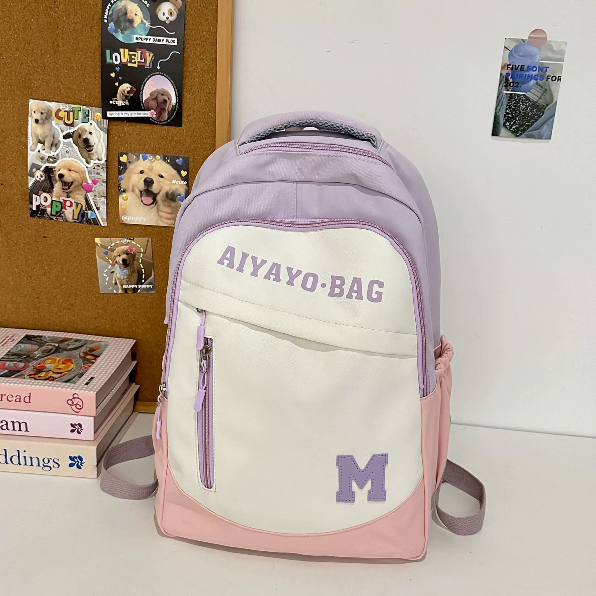 Capacious backpack, waterproof wear-resistant small school bag, simple and elegant design