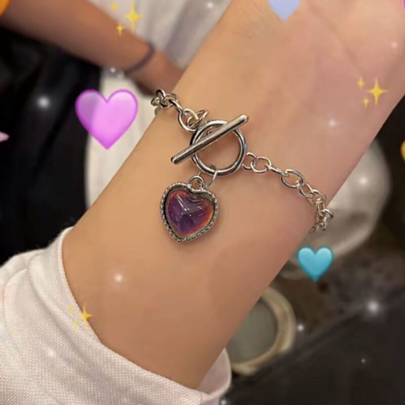 Trendy Heart-Shaped Temperature-Sensitive Color-Changing Friendship Bracelet for Two or Three Students, Super Cute Friendship Temperature Sensor Bracelet