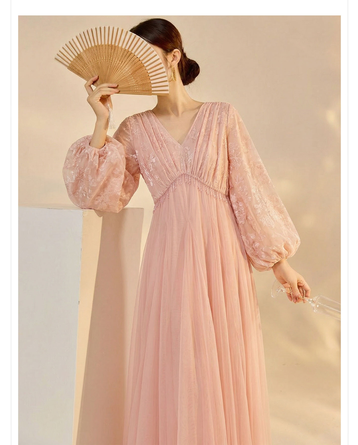 Đầm maxi nữ cổ V tay dài phong cách Trung Quốc mới, thiết kế thắt eo, dáng suông nhẹ — màu hồng chi tiết 7