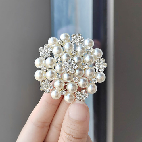 Large pearl brooch, diamond brooch, high-end lapel pin, clothing accessories, sunflower silk scarf buckle, foreign trade source