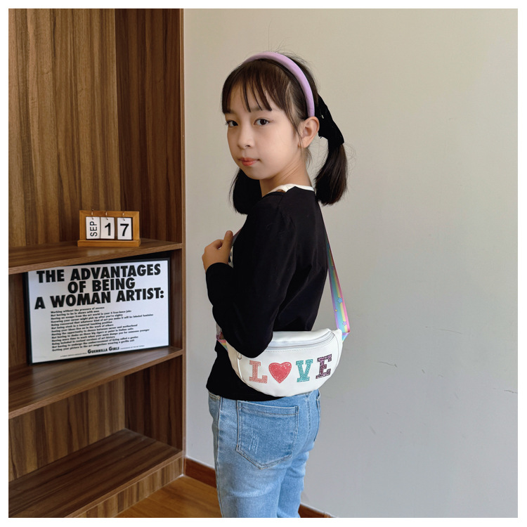198g Weight Polyester Lining Material Sequins Fashion Element Zipper Closure Type Sling Strap Strap Type Fanny Pack Bags Type Casual, Daily Occasion Pu Leather Material Letter Pattern All Seasons Season Kid'S Gender Cute Style Dumpling Shape Shape Kid'S Pu Leather Letter Cute Sequins Dumpling Shape Zipper Fanny Pack 11