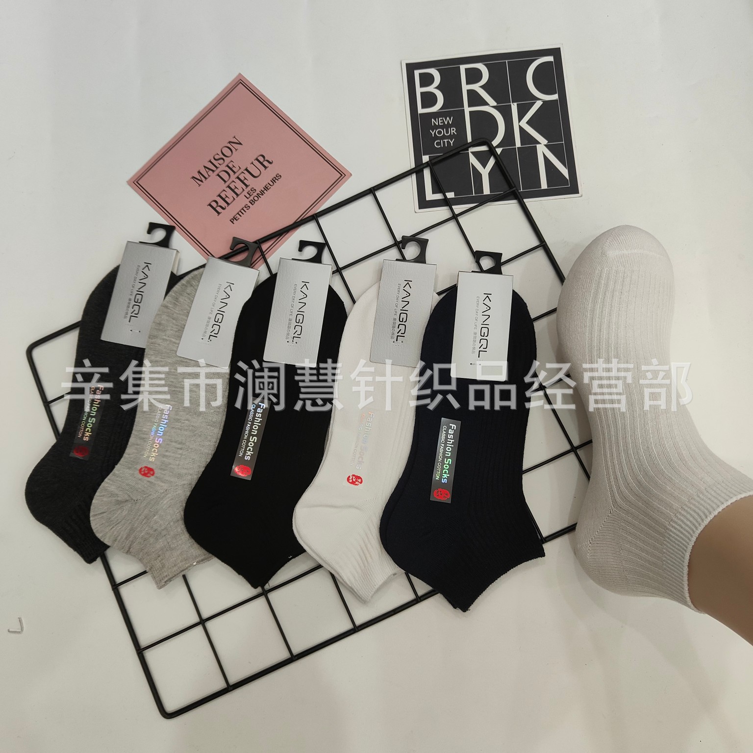 Socks for Men and Women, Thin Cotton Double-needle Boat Socks, Soft, Comfortable, Simple and Versatile, Candy-colored Solder Shallow Mouth Men's and Women's Socks Wholesale