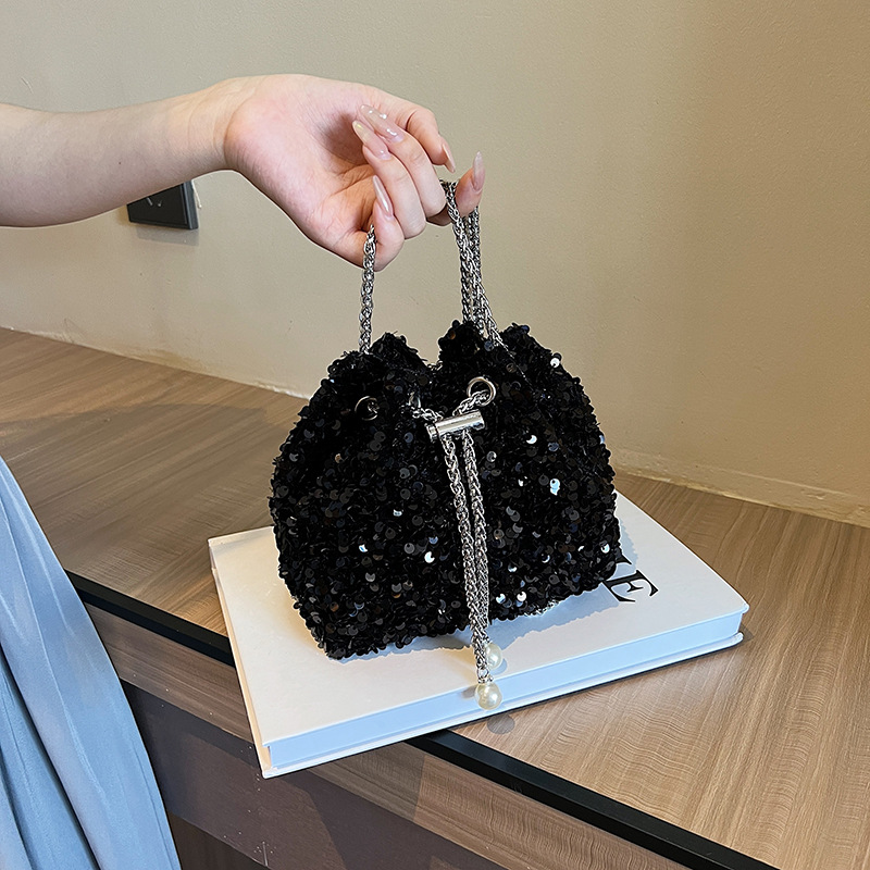 Bolso de lentejuelas personalizado de moda para mujer 2023 nuevo estilo coreano bolso de cubo bolso de hombro de estilo occidental bolso de noche crossbody de moda