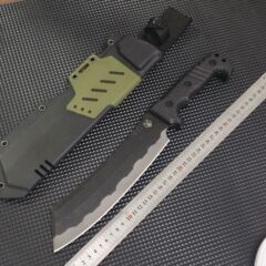 スポット緑熊頭工場直売屋外キャンプ生存刀多機能登山薪高硬度一体曲げ刀