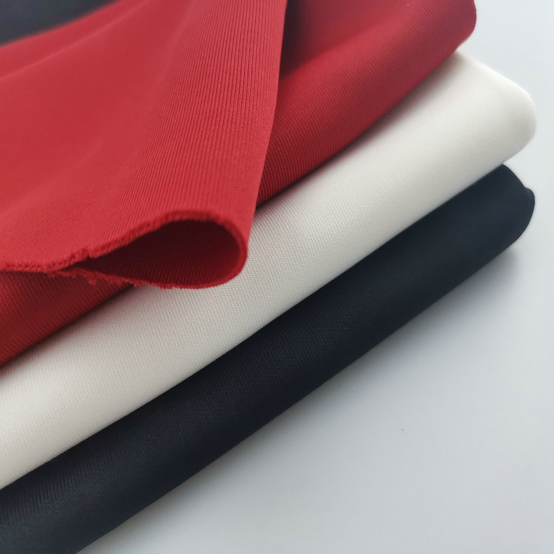 涤纶95%氨纶5%涤氨针织面料红色弹力空气层面料染色双面布料