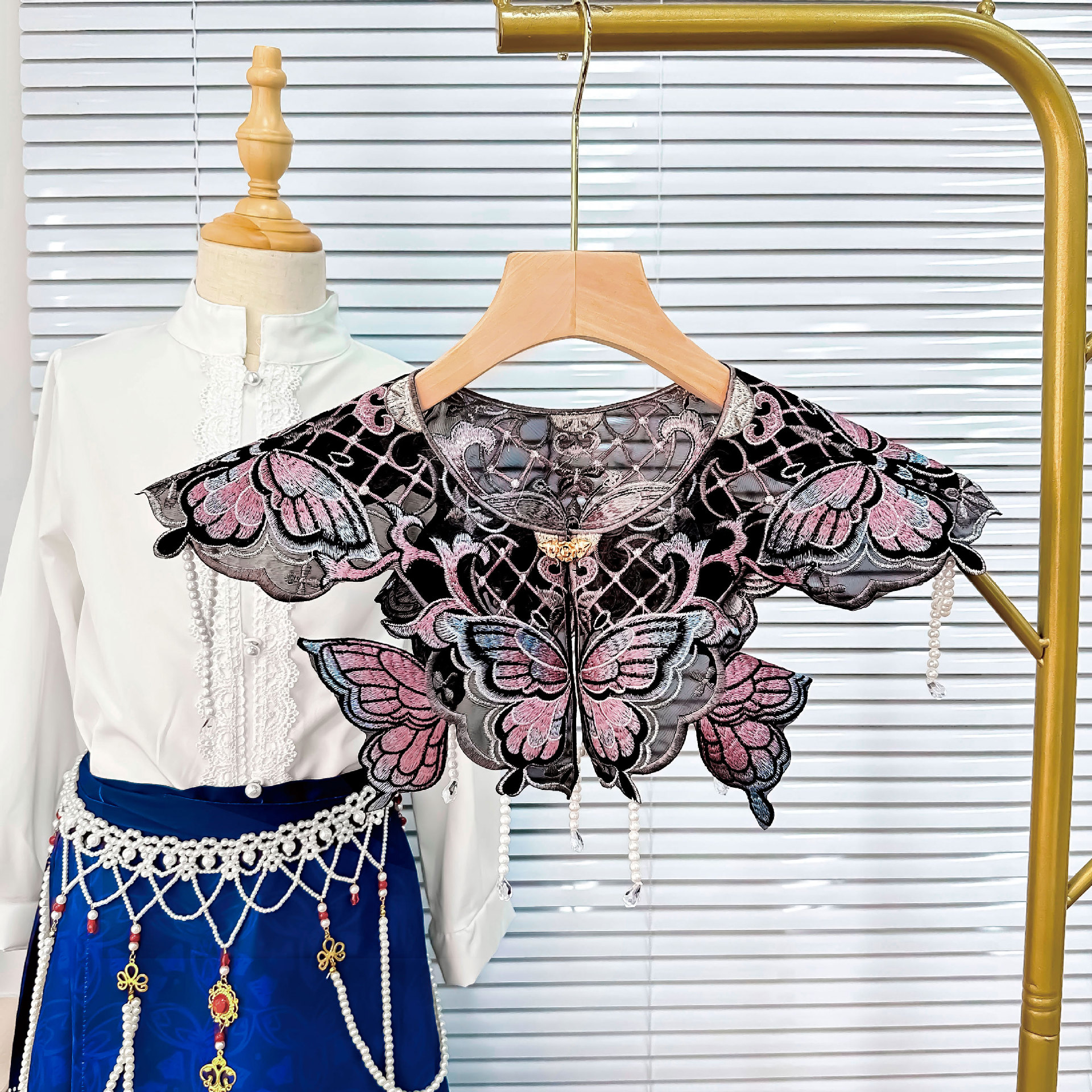 Nuevo bordado de mariposa púrpura collar chino adulto nube hombro otoño invierno nuevo estilo chino con falda de caballo accesorios de chaqueta image 4