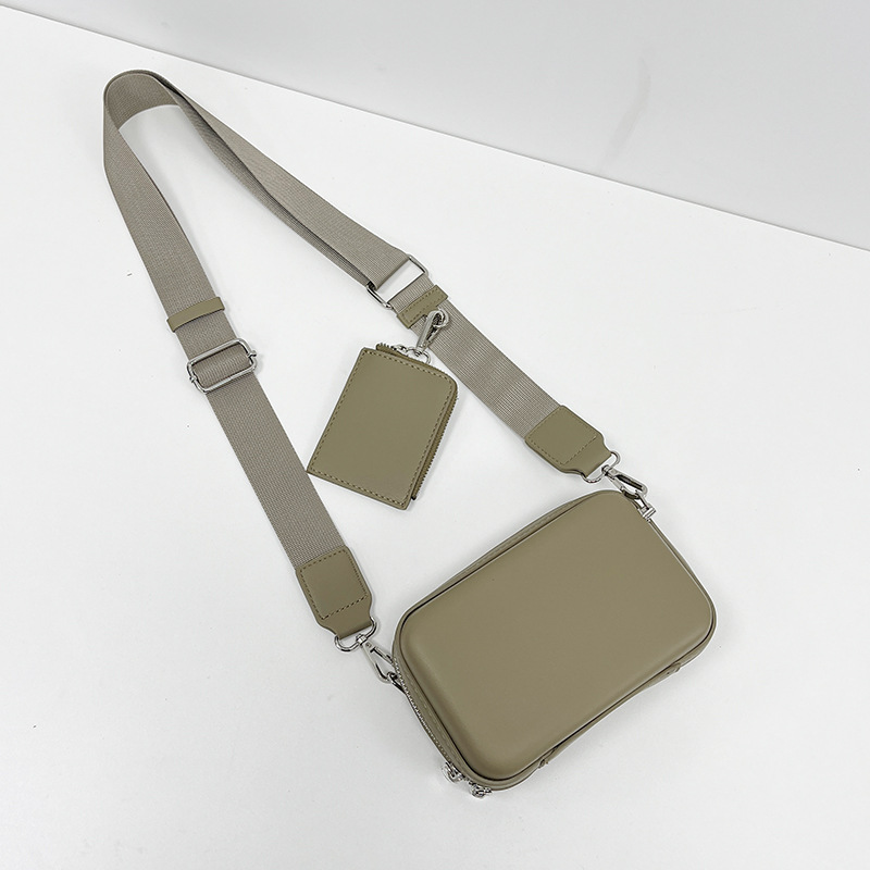 Bolso de pecho para hombreBolso de cintura minimalista de nueva temporadaBolso bandolera de moda de alta calidad