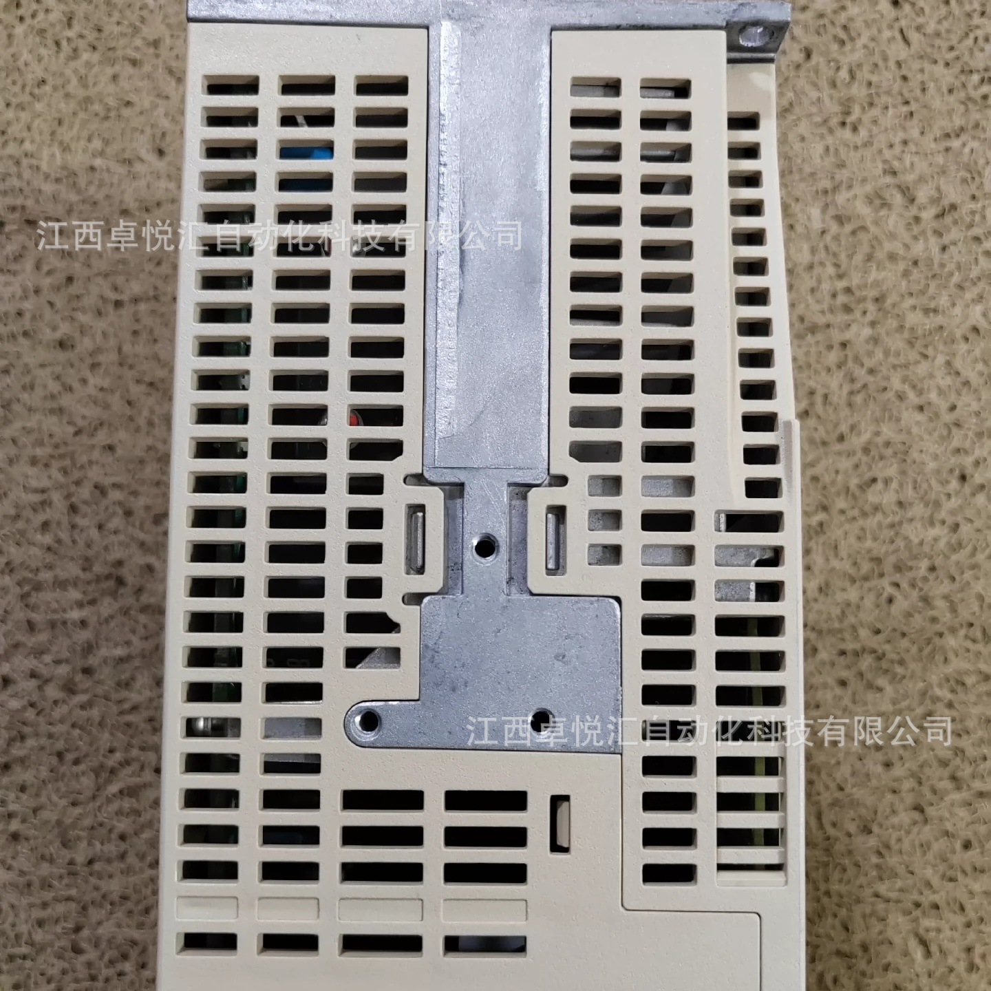 安川  SGD7S-200A10A002  伺服驱动器  全新正品   议价出售