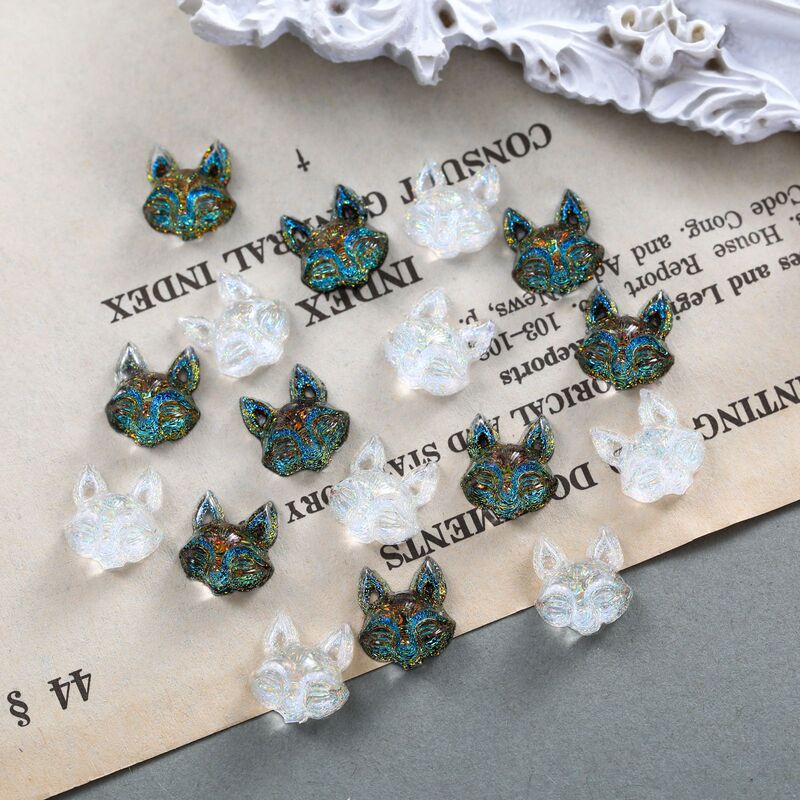 New Fox head nail jewelry wholesale cartoon animal resin DIY nail decoration New Fox head nail jewelry wholesale cartoon animal resin DIY nail decoration