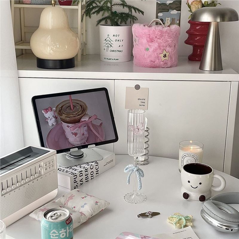 设计师款浪漫彩色宝石蝴蝶酒杯高脚杯香槟杯法式高硼硅耐热ins