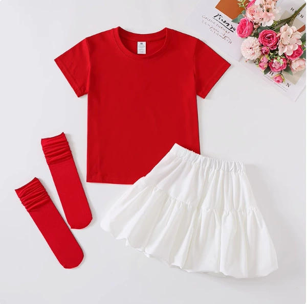 Red socks, with short sleeve