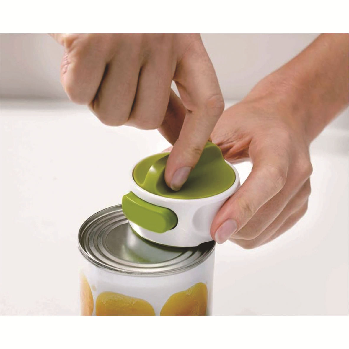 Rotary Can Opener Image 2