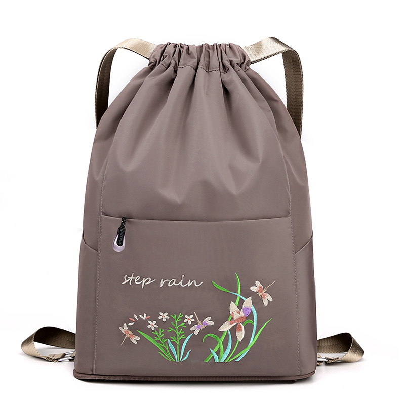 Mochila de estilo chino nueva con bordado para mujer, bolso con cordón, mochila pequeña y portátil con fragancia, mochila multifuncional al por mayor