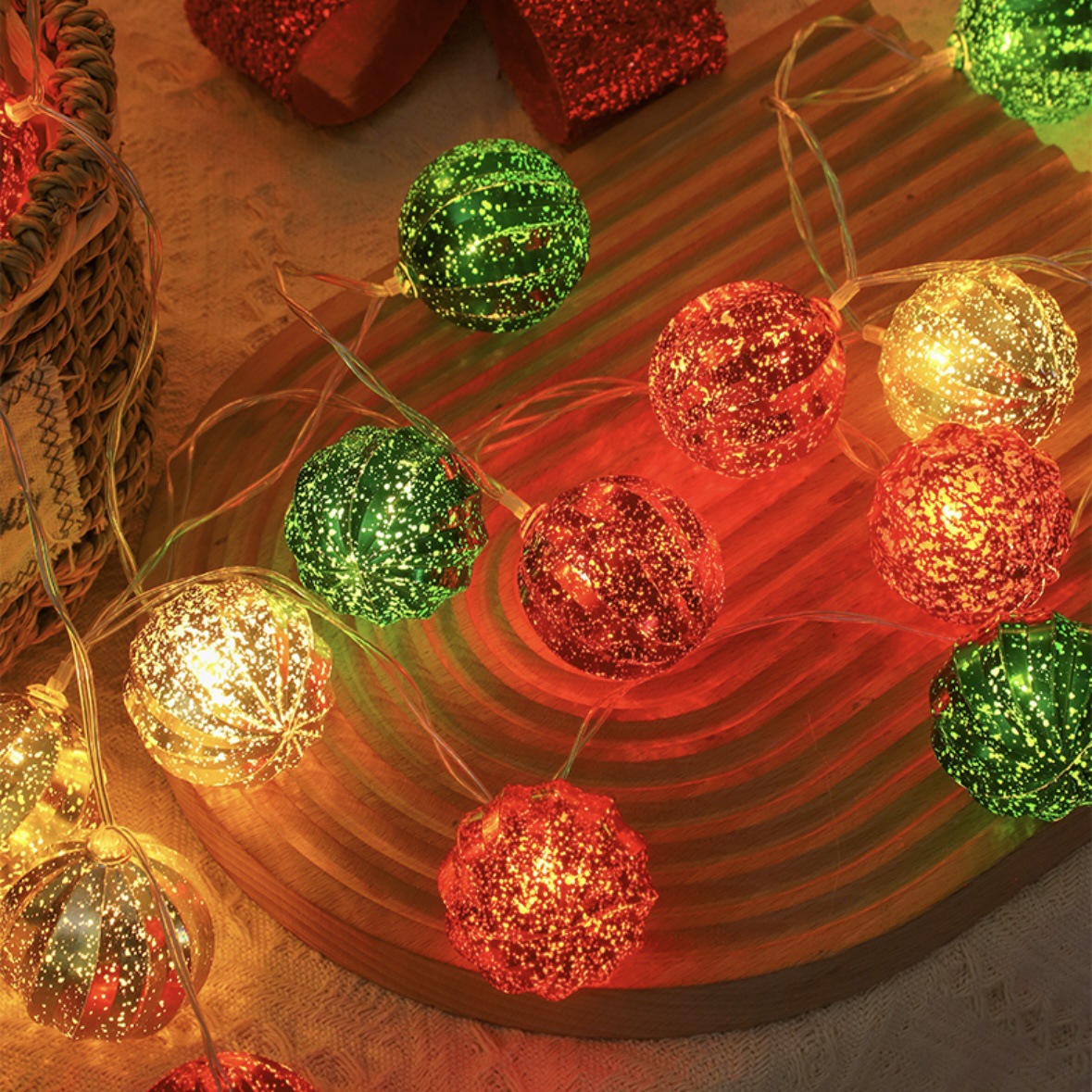 LED de Navidad impresa en color bola galvanizada estrella colgante string de luz decoración árbol de Navidad escena de atmósfera de luz de color