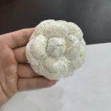 폭발 6.8CM 하이 엔드 인기 작은 향기 두꺼운 꽃 니부 슈퍼 모양의 꽃 동백 보석 코사지와 브로치