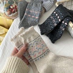 北歐風費爾島襪子女網紅麋鹿保暖加厚羊毛襪日系蝴蝶結聖誕中筒襪