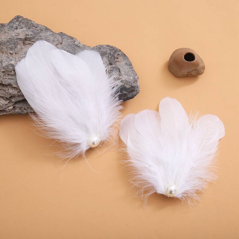 Elegant White Feather Hairpin for Women - Vintage Ballet Style Swan Design, Direct from the Manufacturer Elegant White Feather Hairpin for Women - Vintage Ballet Style Swan Design, Direct from the Manufacturer