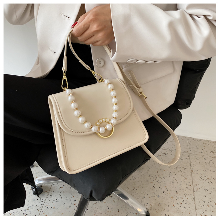 Wholesale Accessories Geometric Pearl Chain Messenger Bag Nihaojewelry display picture 66