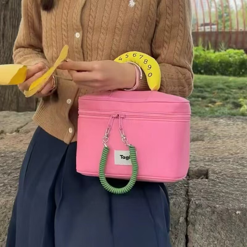 Amazon ポータブル旅行化粧品バッグシンプルなトイレタリー収納袋大容量の女性のポータブル化粧品バッグ|undefined