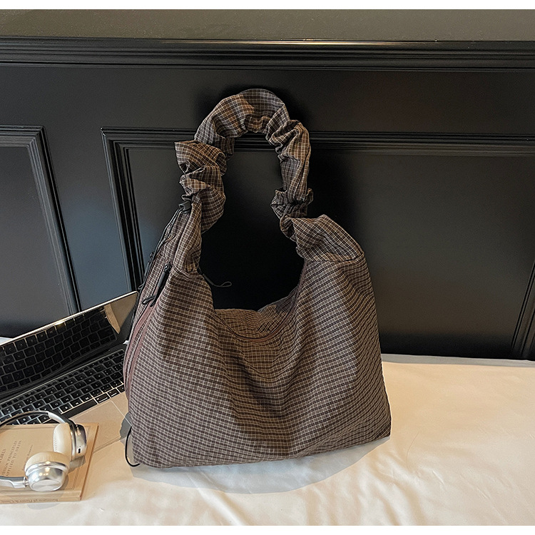 Korean Niche Waffle Texture Single Shoulder Tote Bag For Women, Large Capacity Casual Literary Pleated Shoulder Crossbody Bag For Summer - Thumbnail 8
