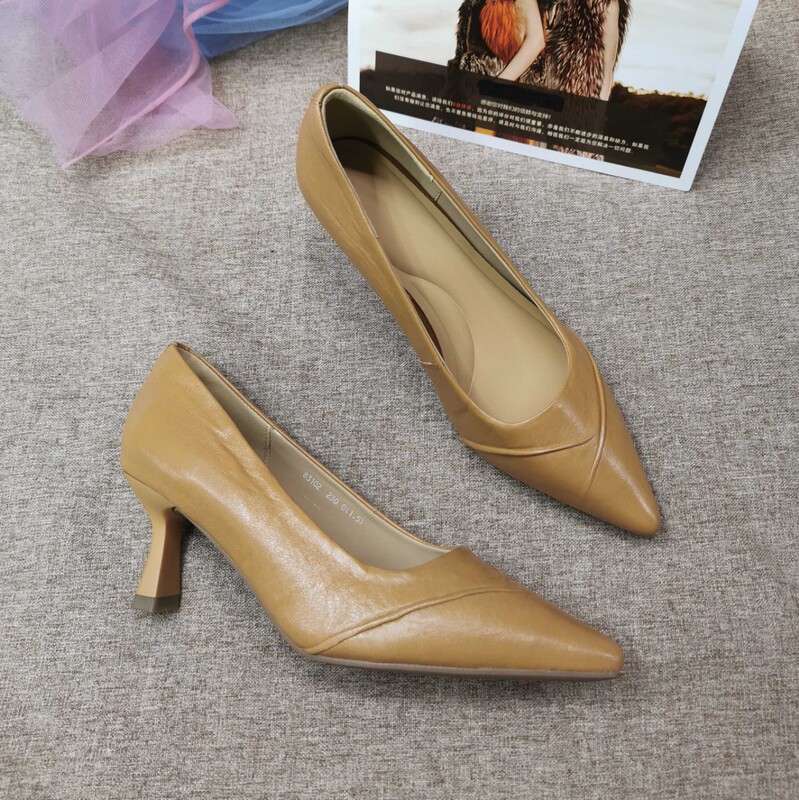 83102 Brand Genuine Leather Shoes, Clearance Sale on Pointed-Toe High Heels, Sheepskin Plain Shoes for All Seasons 83102 Brand Genuine Leather Shoes, Clearance Sale on Pointed-Toe High Heels, Sheepskin Plain Shoes for All Seasons