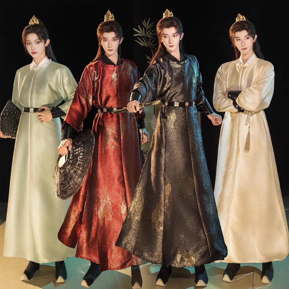 Original Tang-Style Round-Neck Robe Hanfu with Gold Embroidery, Unisex, with Added Velvet Lining, Featuring a Bold Martial Arts Design