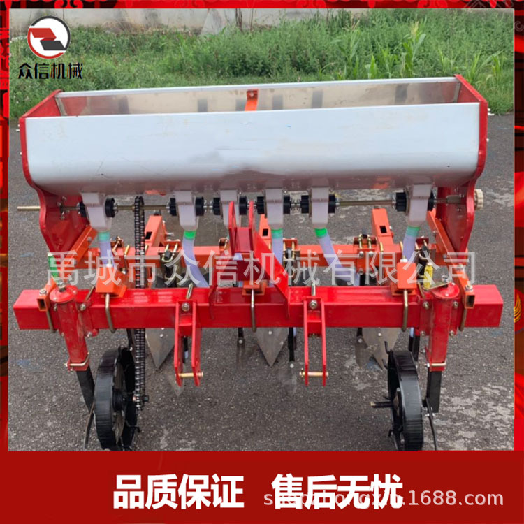 新款农用四轮拖拉机带中耕除草施肥一体机 玉米大豆除草培土机