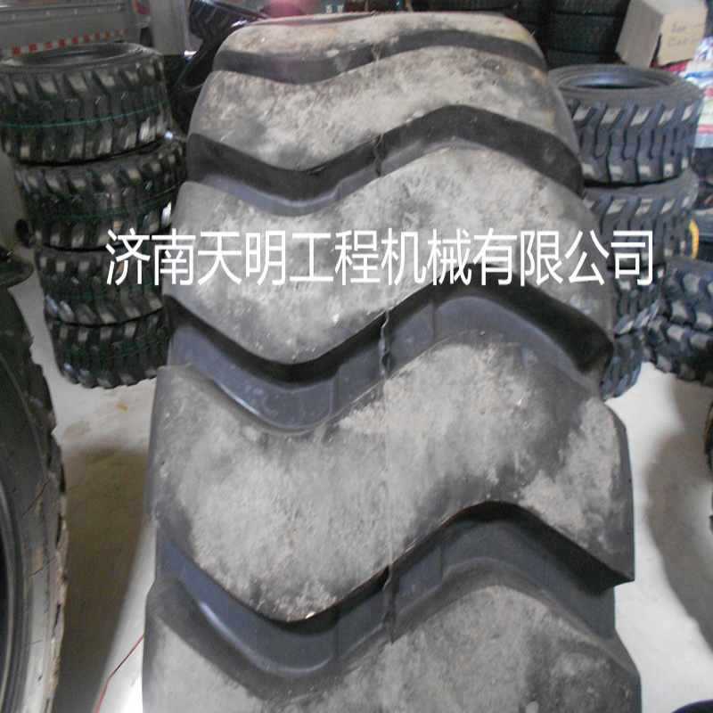 23.5-25工程轮胎批发零售工程车轮胎