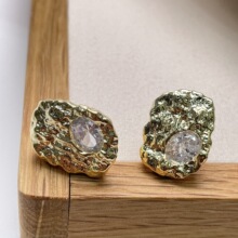 �羳�¿�С���OӋ�߼��н����ֹ��򉺼y��ᔳ��W�ʯ���h���Ů