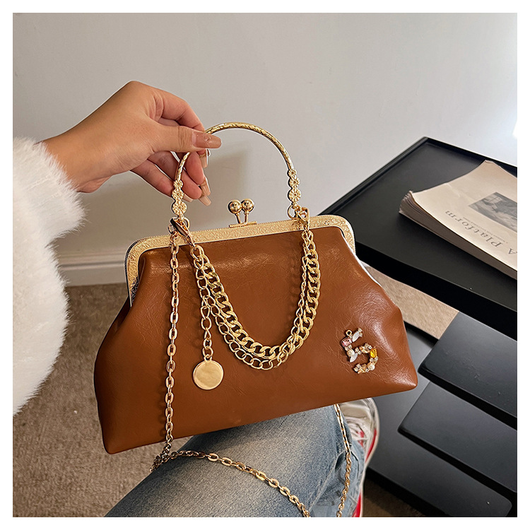 Women's 2023 New Gold Mouth Bag Trendy Fashion Chain One Shoulder Handbag Dinner Bag_voghion.com