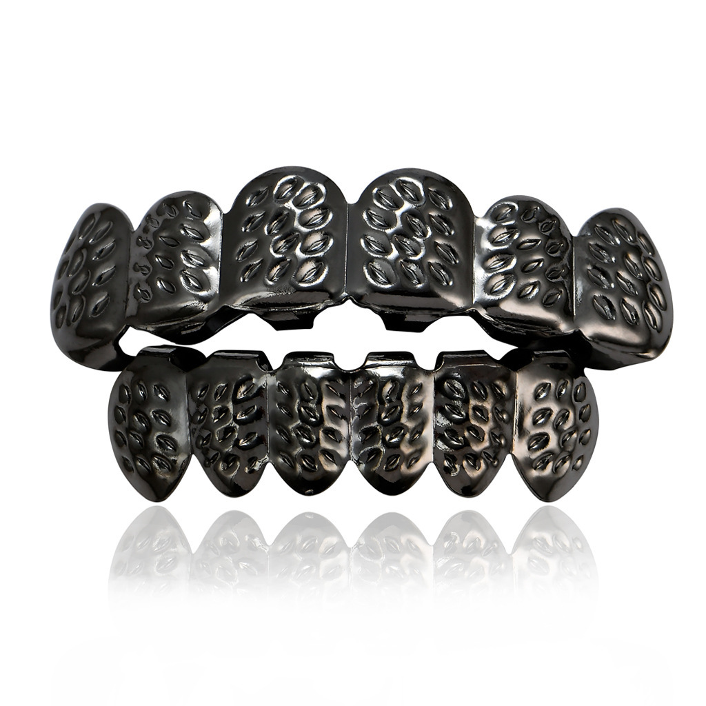 Europeo y americano nuevo hip hop personas real chapado en oro tirantes cóncavo-convexo Plaid textura hip hop tirantes grandes dientes de oro