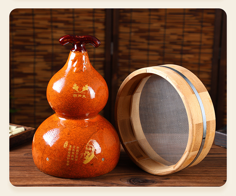 Golden Glaze Gourd Moxa Burner Ceramic Smoke Venting Mugwort Warming Tool for Home and Spa Use in use