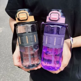 太空杯;吸管杯;塑料杯