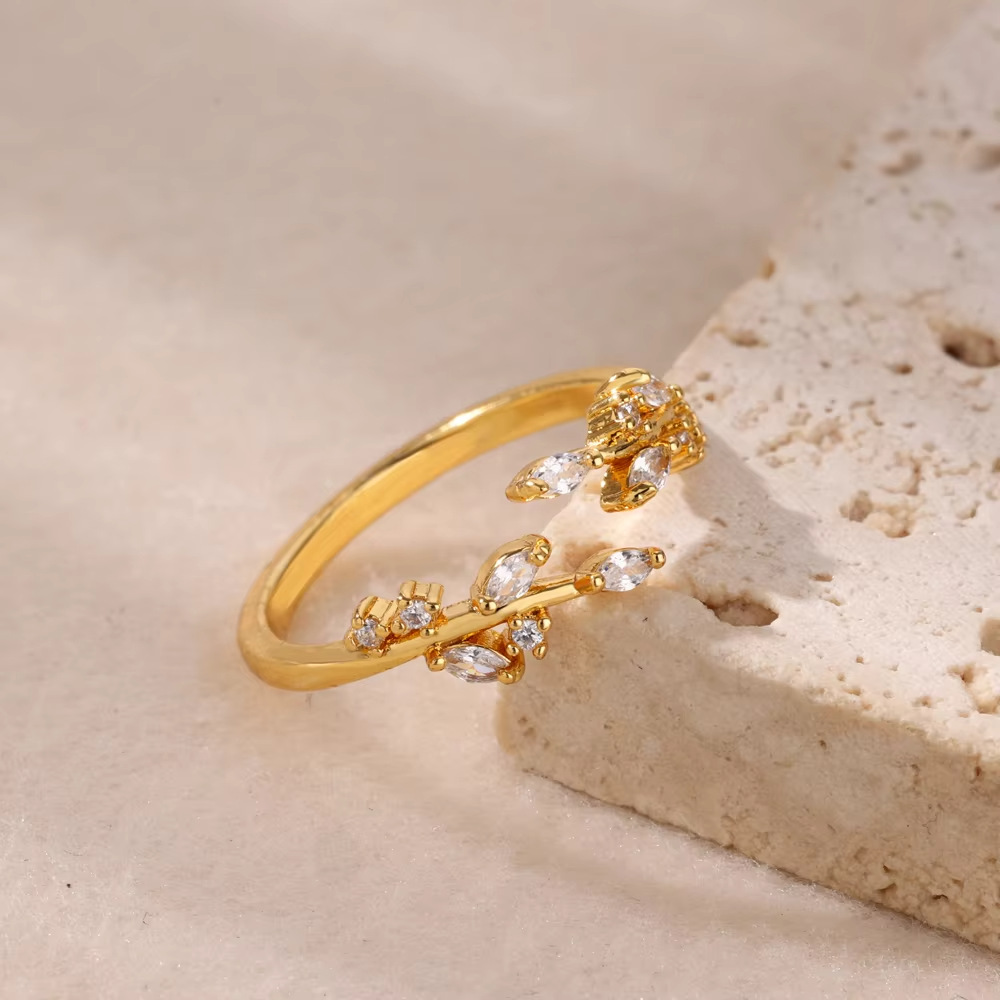 PVD Coated Real Gold Plated Flower Floral 304 Stainless Steel Elegant Lady Waterproof Non Tarnish Weekly Rings Open Rings display picture 2