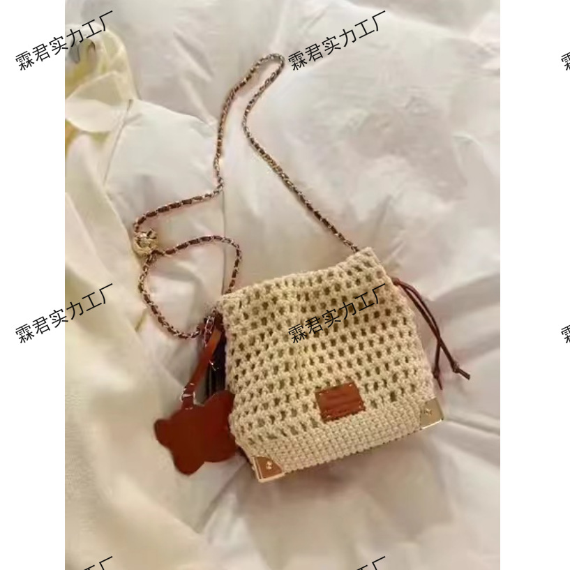 乌托邦小镇水桶包包女夏季编织链条单肩斜挎小包主图包包其它
