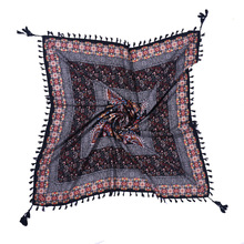 新疆民族风大方巾围巾女士复古印花披肩四季可用纯棉外搭方巾现货