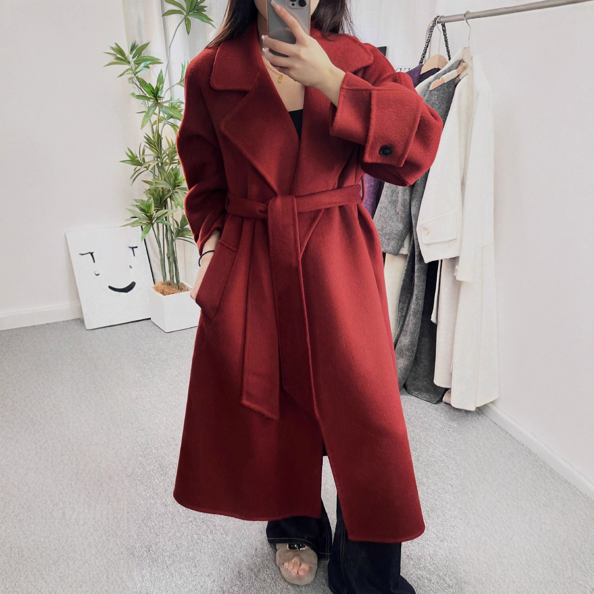 The New Red Double-Sided Wool Coat Is Slimming and Elegant, Suitable for Commuting and Dating. Rust Red Makes You Look Fairer and Is Not Picky about Who Wears It