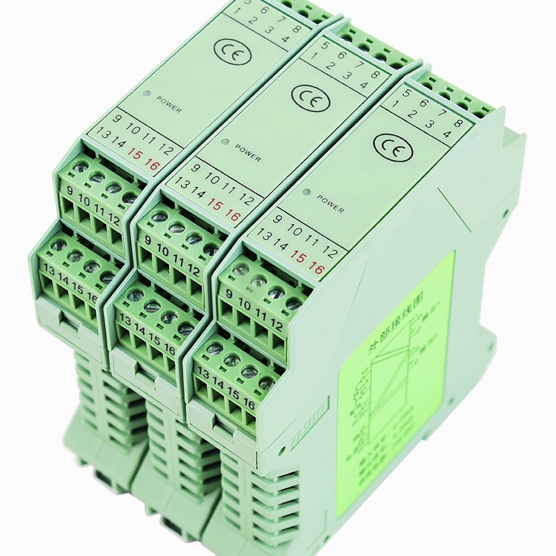 Intelligent Dc Signal Isolator Two-In and Two-Out Analog Current and Voltage Transmitter Isolation Barrier Distribution Module