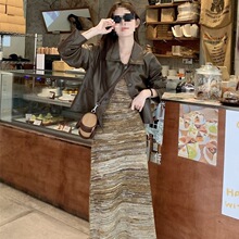 春季小众复古条纹针织裙吊带裙女新款毛线连衣裙感流苏长裙子