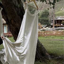 仿醋酸睡裙女夏季女士度假风吊带甜美睡裙高级感家居服睡裙可外穿