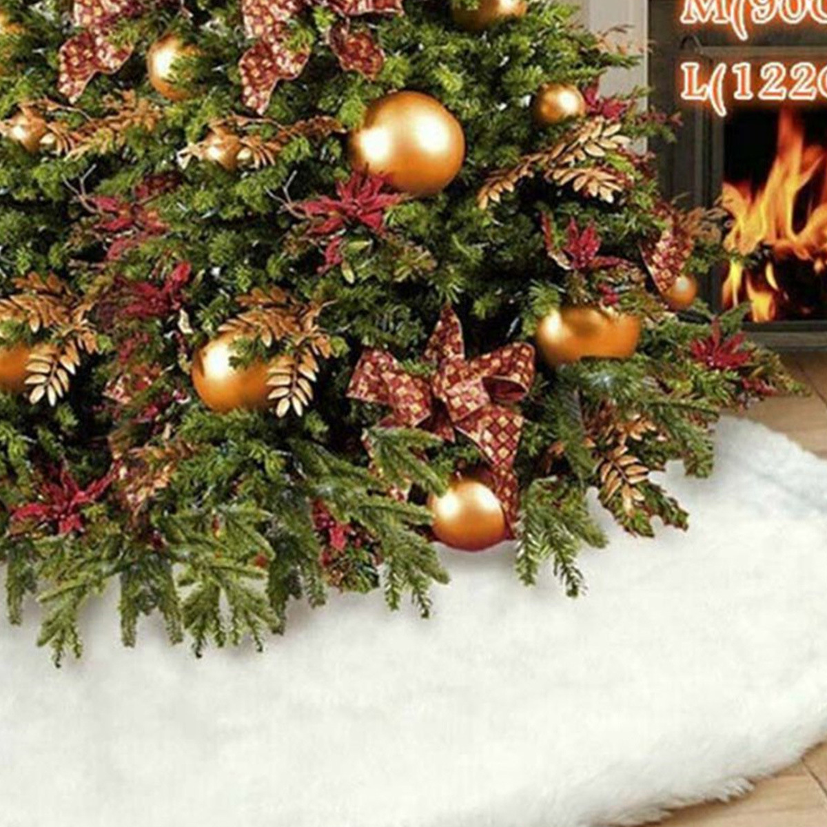 Christmas Tree Skirt Setup