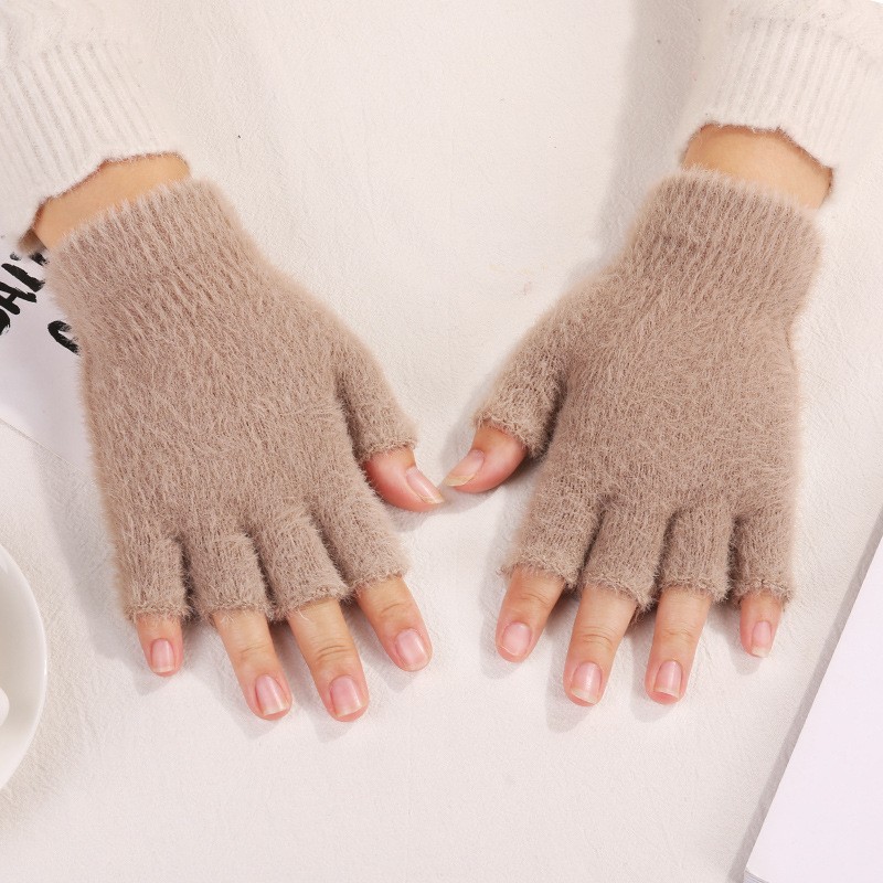 Solid color colored gloves