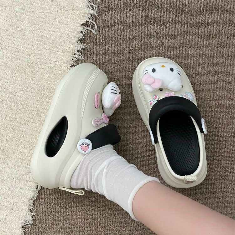 Cute Cartoon Hello Kitty Clogs for Women, Summer 2026, Comfortable and Breathable Closed-Toe Sandals for Outdoor Wear Cute Cartoon Hello Kitty Clogs for Women, Summer 2026, Comfortable and Breathable Closed-Toe Sandals for Outdoor Wear
