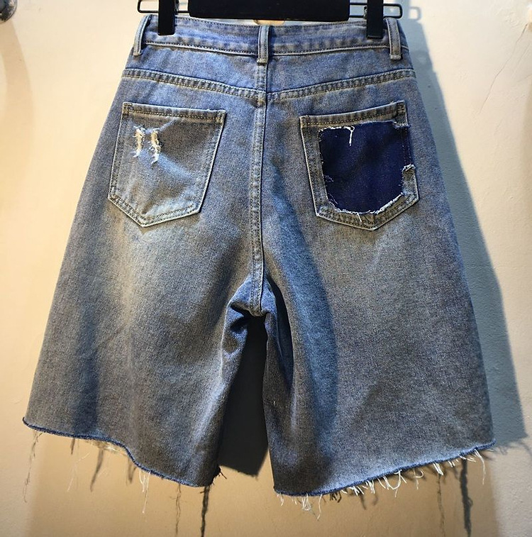 Damshorts med hög midja i denim med rhinestone och pärlor_voghion.com