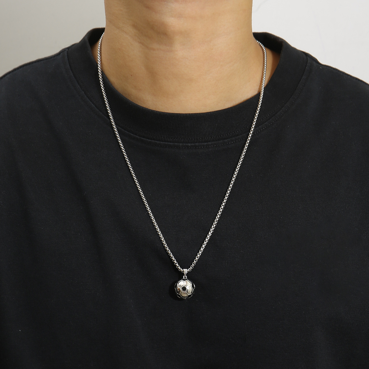 Voetbal 3d hanger ketting van titanium staal voor heren dames_voghion.com