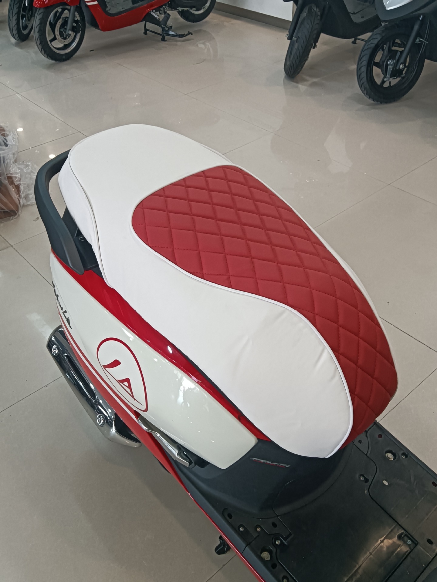 Honda ns125la seat cover special motorcycle cushion cover sunscreen waterproof tail box windshield foot pad modification accessories